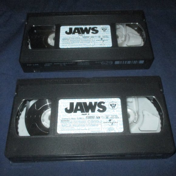 Jaws (VHS, 2000, 2-Tape Set, Anniversary Collectors Edition Double-Pack) - Picture 7 of 7